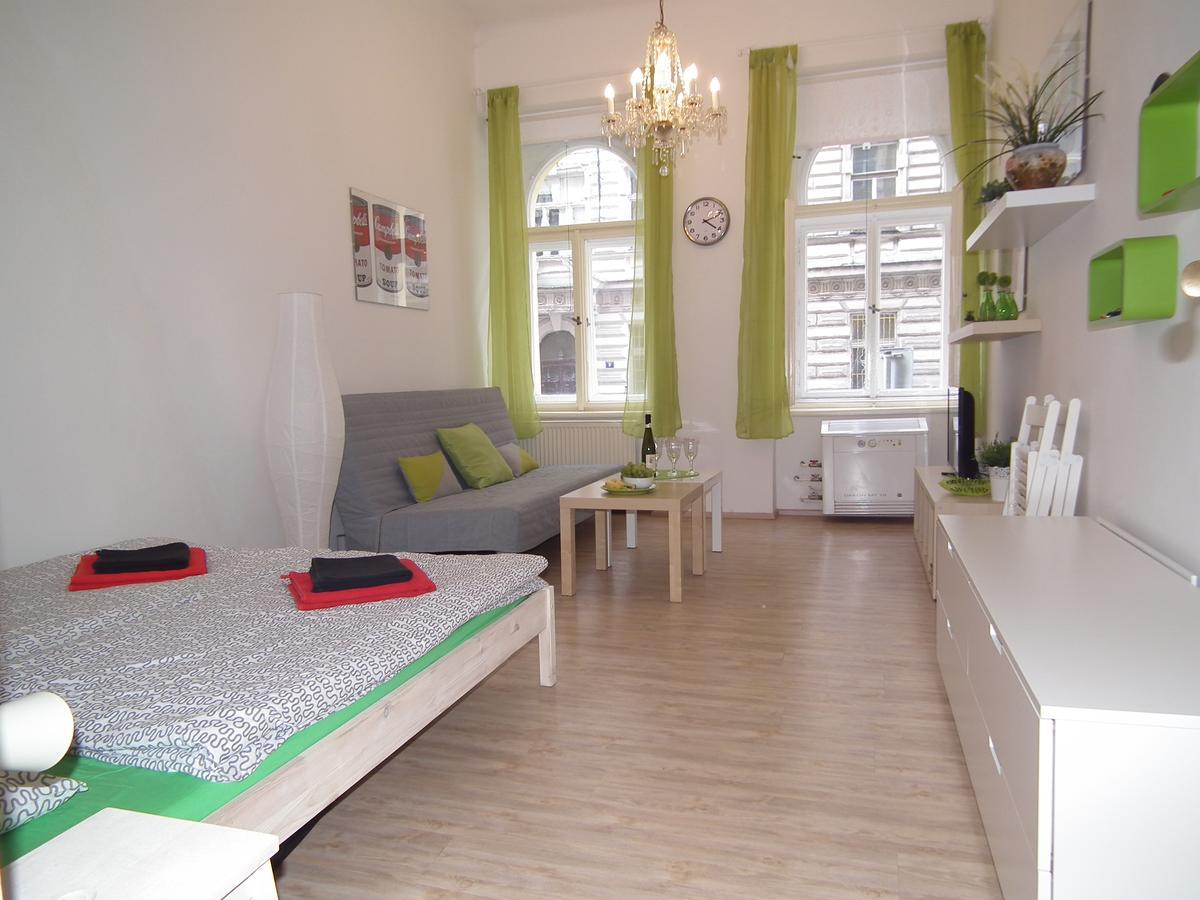 Apartment In The Centre Prag Dış mekan fotoğraf